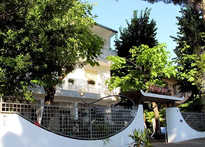 Holiday 酒店 米兰马瑞提那