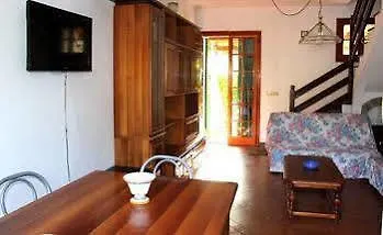 Szálloda Holiday 3*